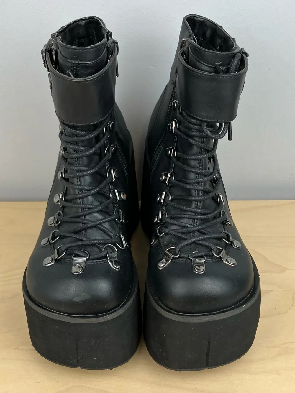 Demonia Women’s Size 7.0? Kera Black Platform Ankle Boots Lace Up Buckle Chunky
